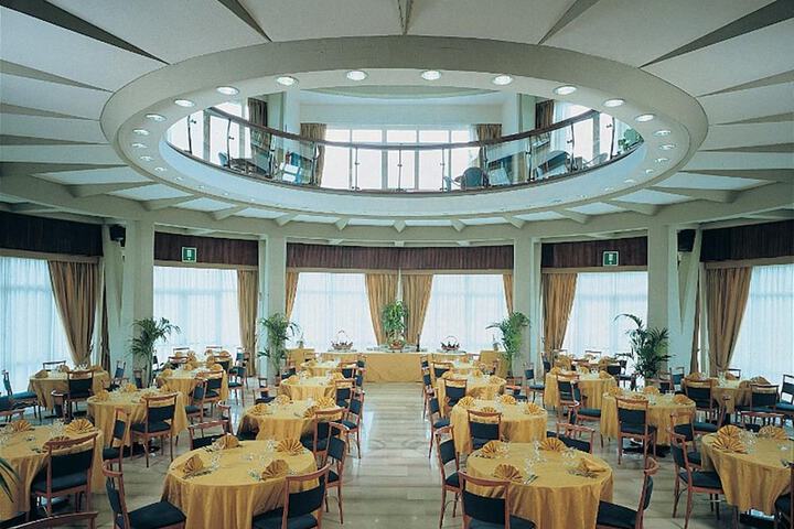 Wedding/Banquet 52 of 65