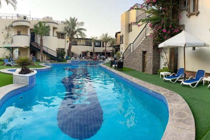 Pool 31 of 111