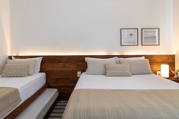 Room 6 of 31