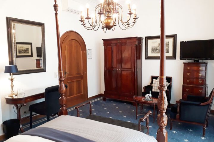 Room 10 of 57
