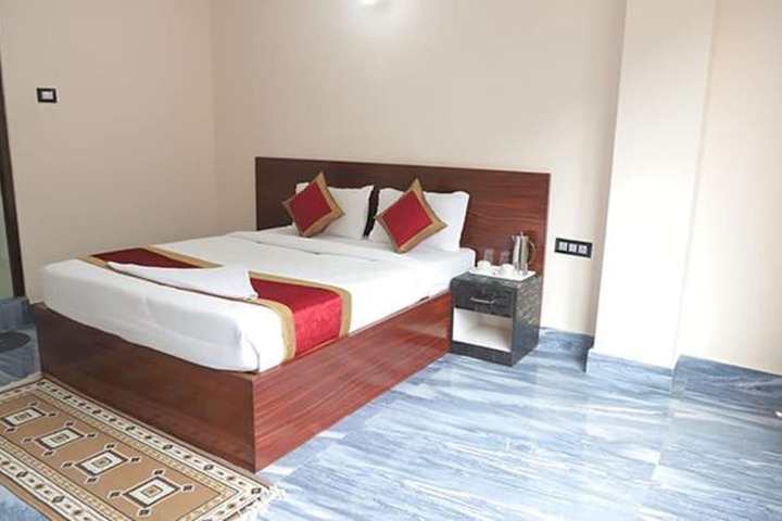 Room 14 of 21