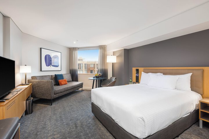 Room 7 of 220