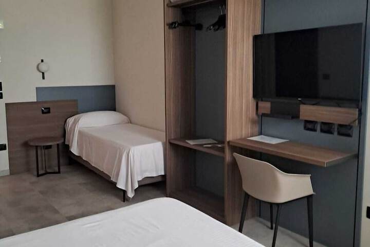 Room 21 of 56