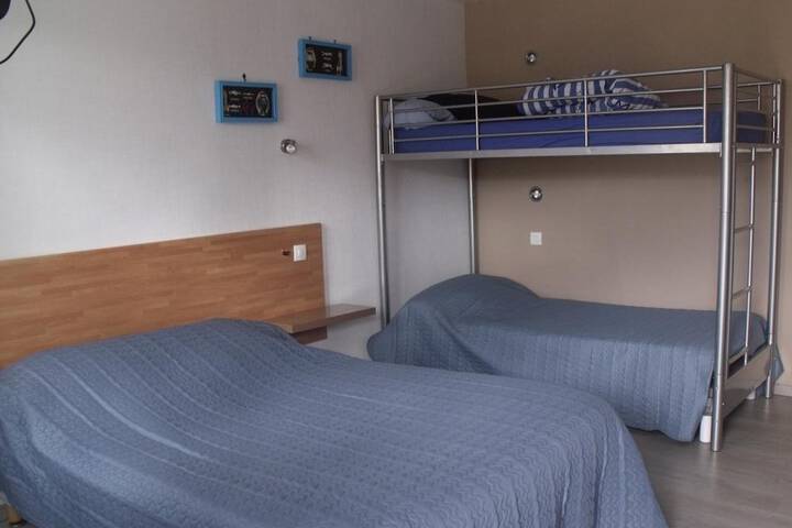 Room 22 of 45