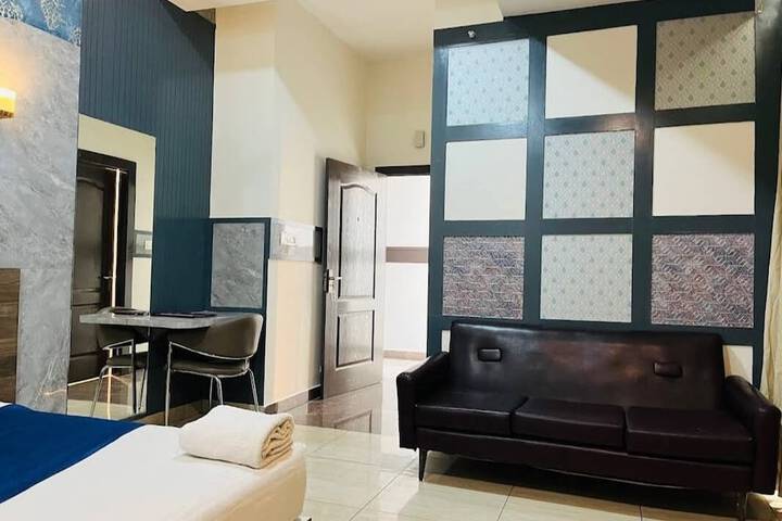 Room 19 of 29