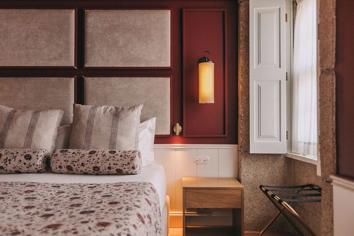 Room 28 of 59