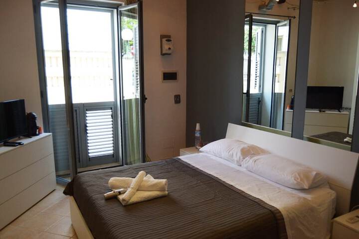 Room 7 of 20