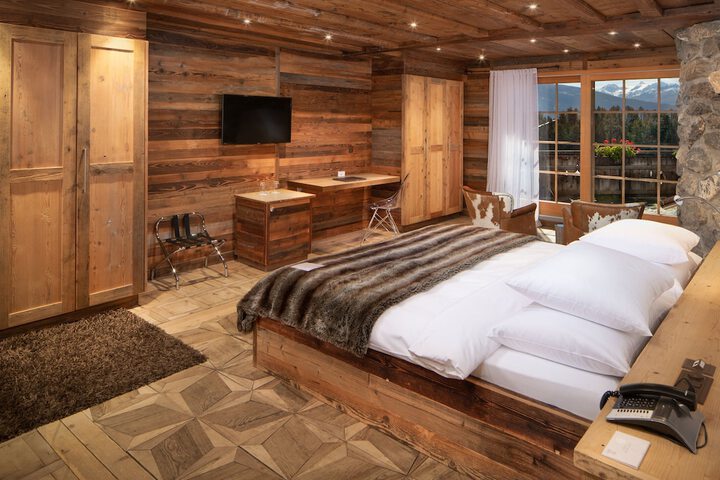 Room 20 of 79