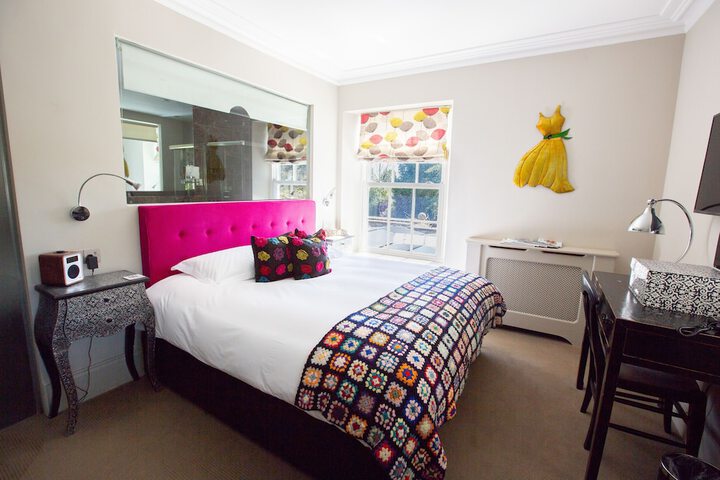 Room 10 of 56
