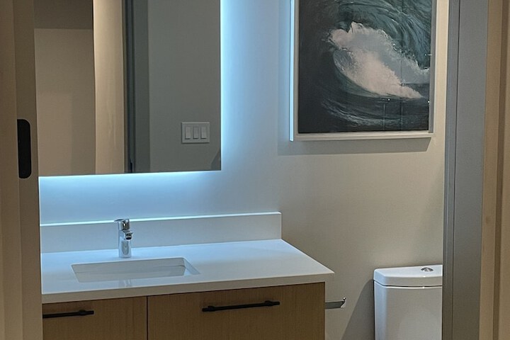 Room 80 of 109
