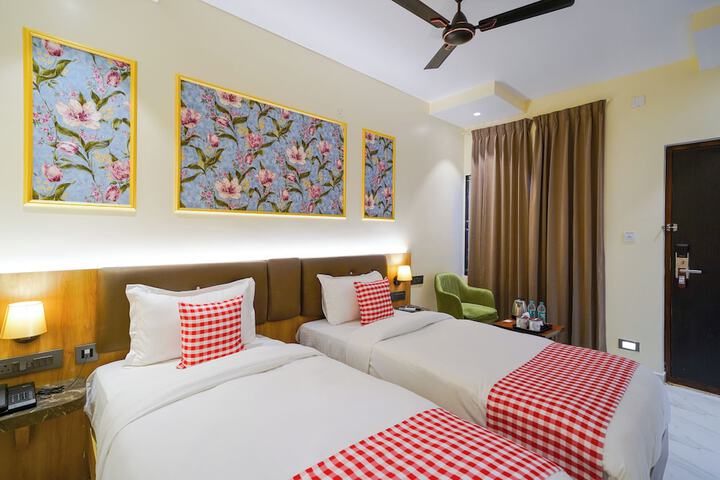 Room 14 of 23