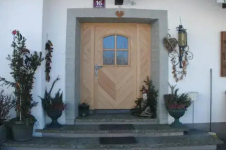 VIEHHOFBAUER