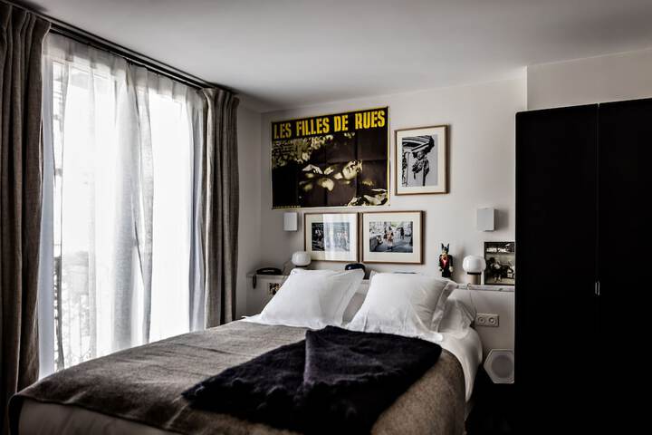 Room 8 of 91