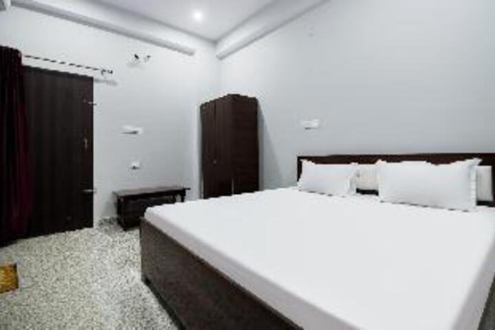 Hotel O Ganesham