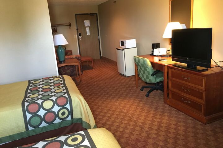 2 Double Beds (9 of 22)