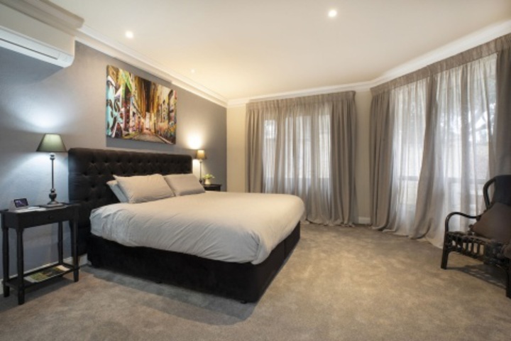 Room 192 of 228