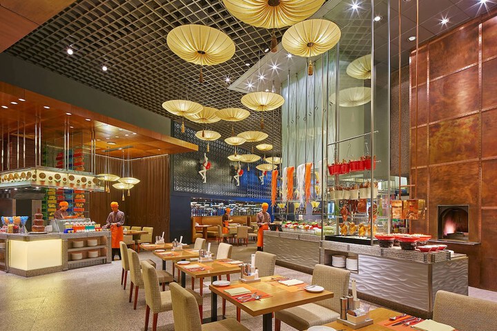 Dining 48 of 148