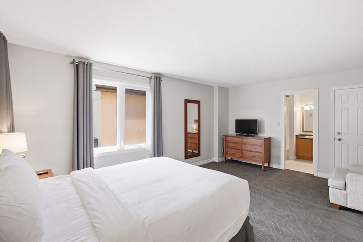 Room 73 of 457