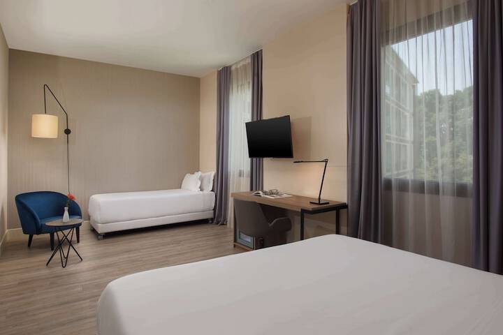Room 15 of 58