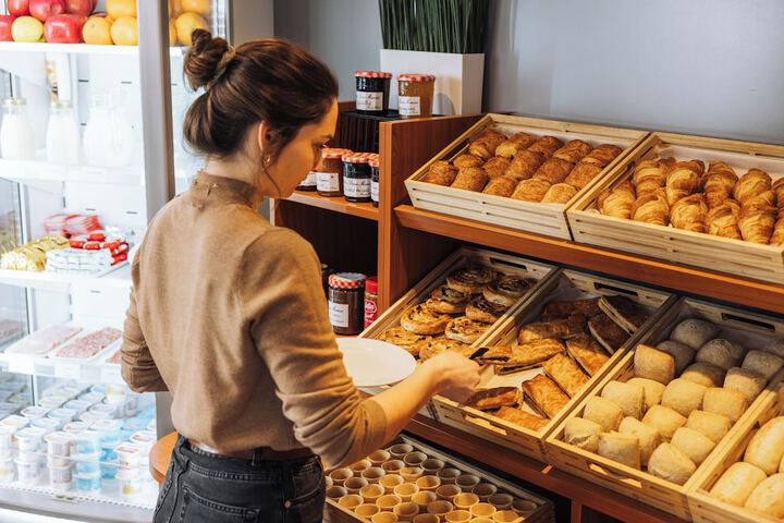 Breakfast buffet