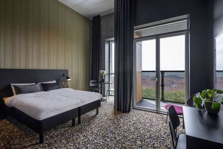 Room 20 of 57