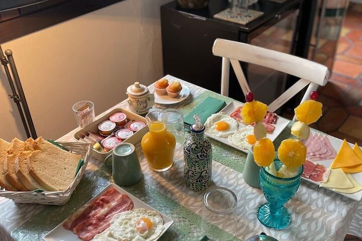 Breakfast/Coffee Service 59 of 70