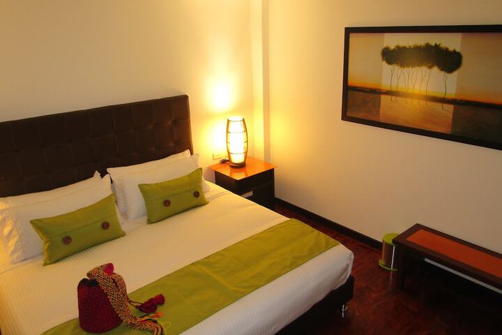 Room 4 of 23