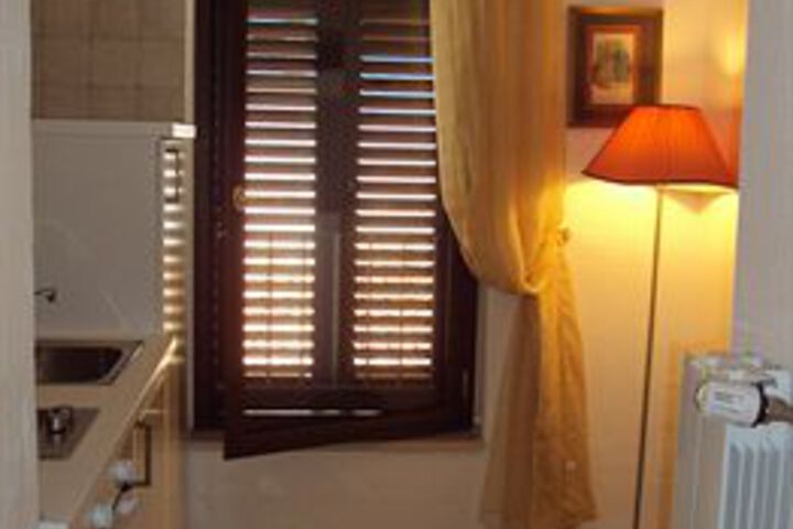 Room 2 of 15