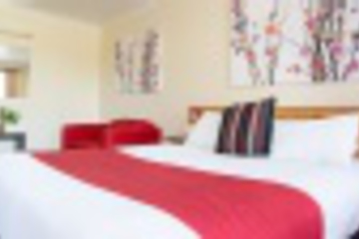 Room 195 of 204