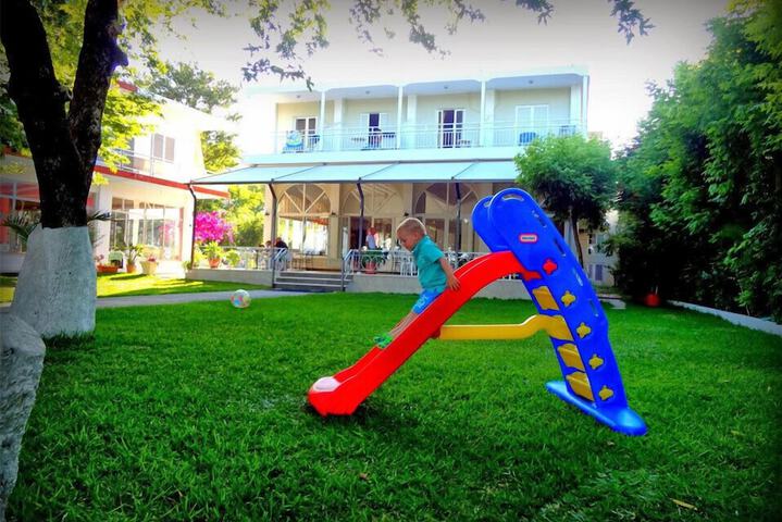 Children's play area - outdoor