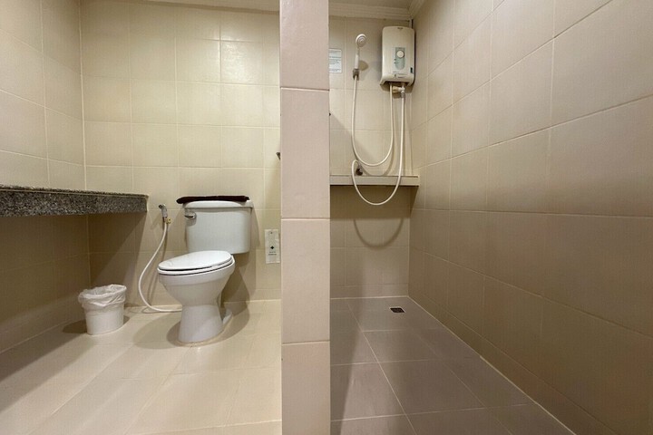 Room 18 of 45