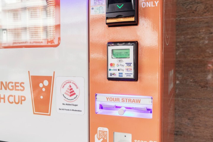 Vending machine