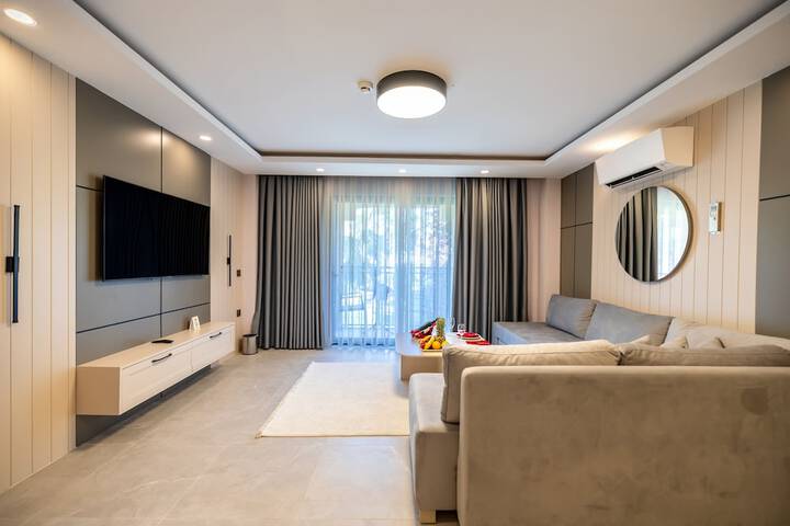Room 37 of 252