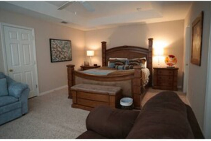 Room 48 of 62