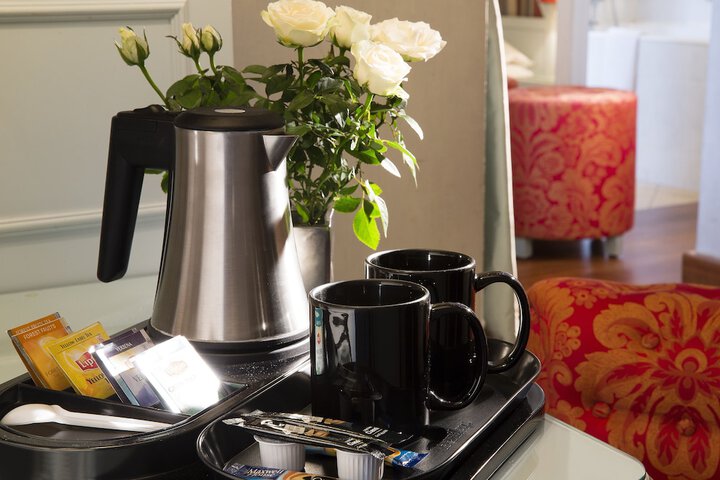 Breakfast/Coffee Service 16 of 28