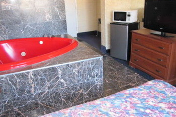 Room 8 of 36