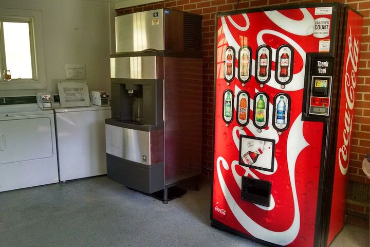 Breakfast/Coffee Service 53 of 75