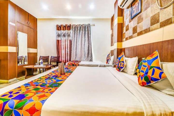 Room 7 of 10