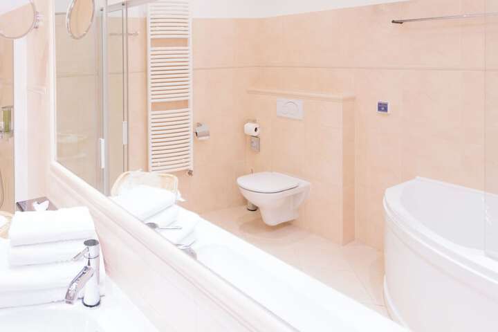 Bath Photo
