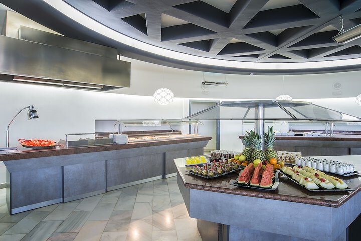 Dining Photos