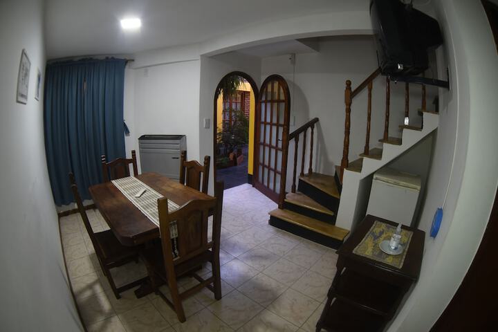 Room 4 of 11