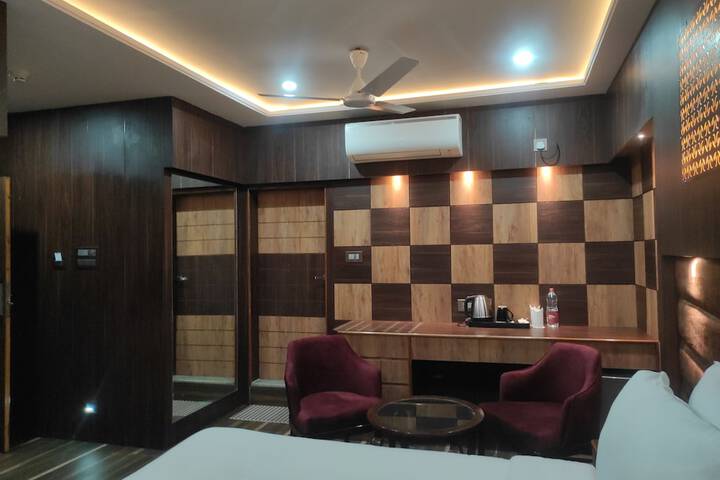 Room 67 of 110