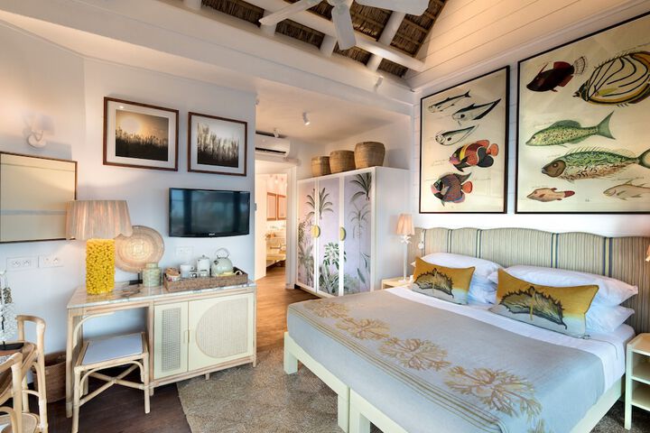 Room 3 of 38