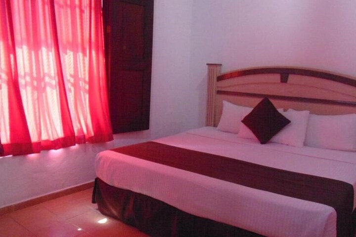 Room 8 of 51