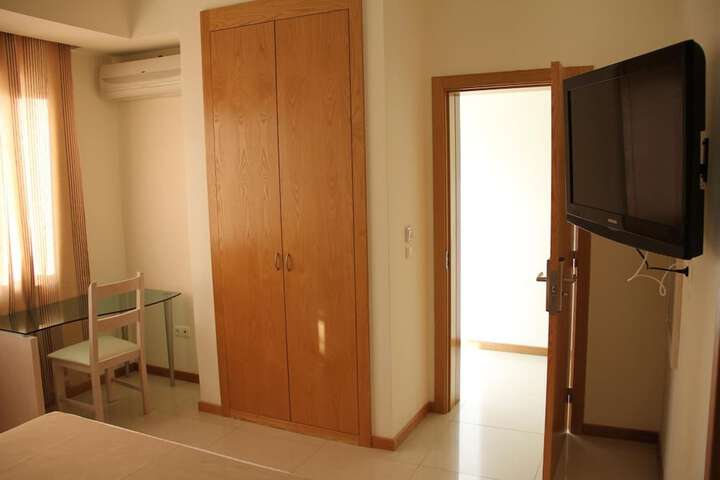 Room 16 of 58