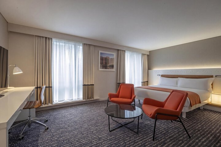 Room 48 of 126
