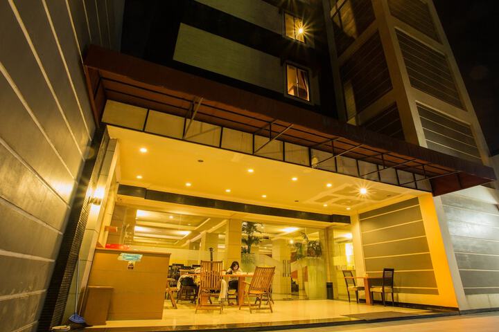 Hotel 42 of 47