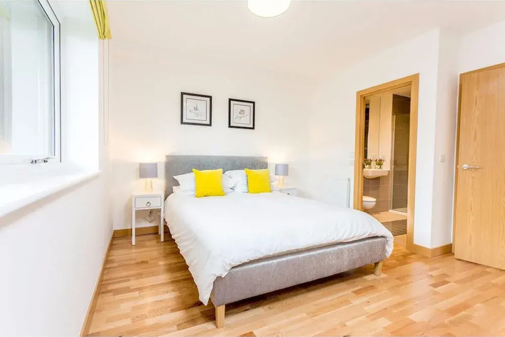 Gorgeous Flat For 6 in Central Cambridge