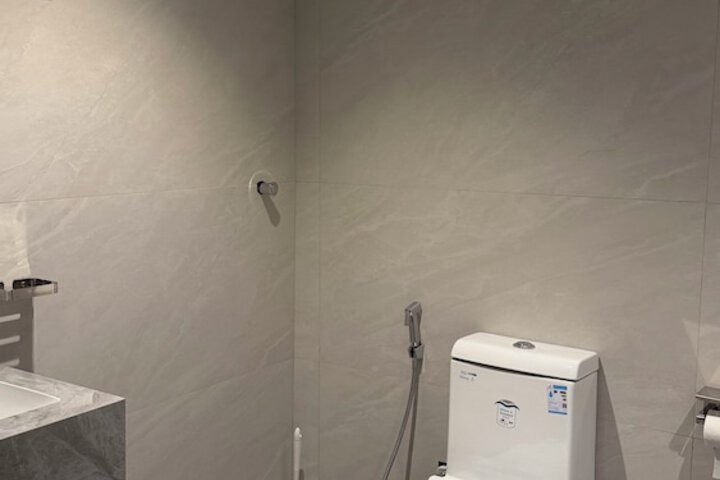 Room 15 of 29