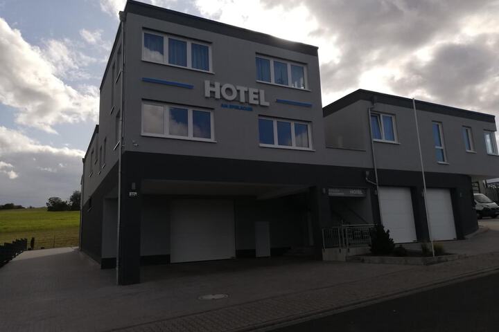 Hotel 43 of 44